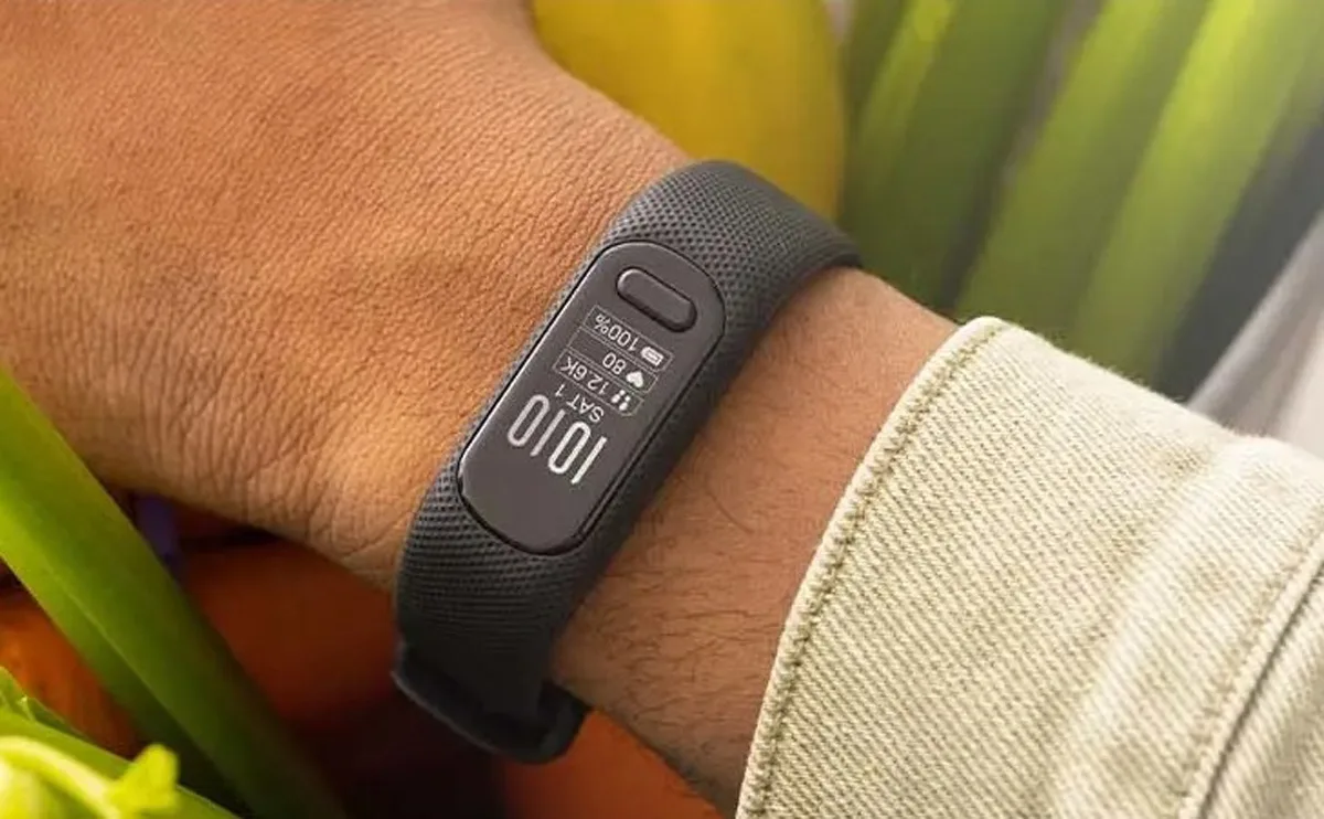 Garmin Vivosmart 5 fitness tracker launch