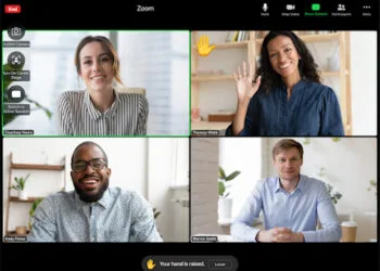 zoom gesture control raised hand