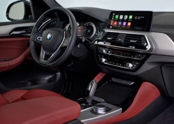 2019 BMW X4 Sports Activity Coupe CarPlay