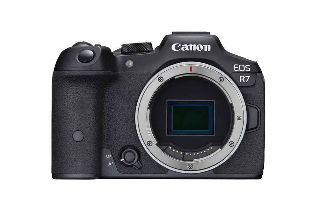 canon eos r7 r10 launch aps-c