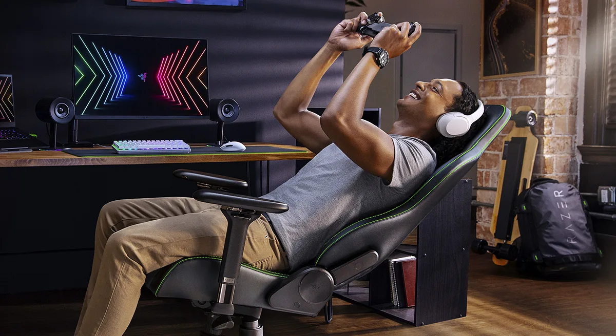 Razer Enki Pro Gaming Chair Now Available