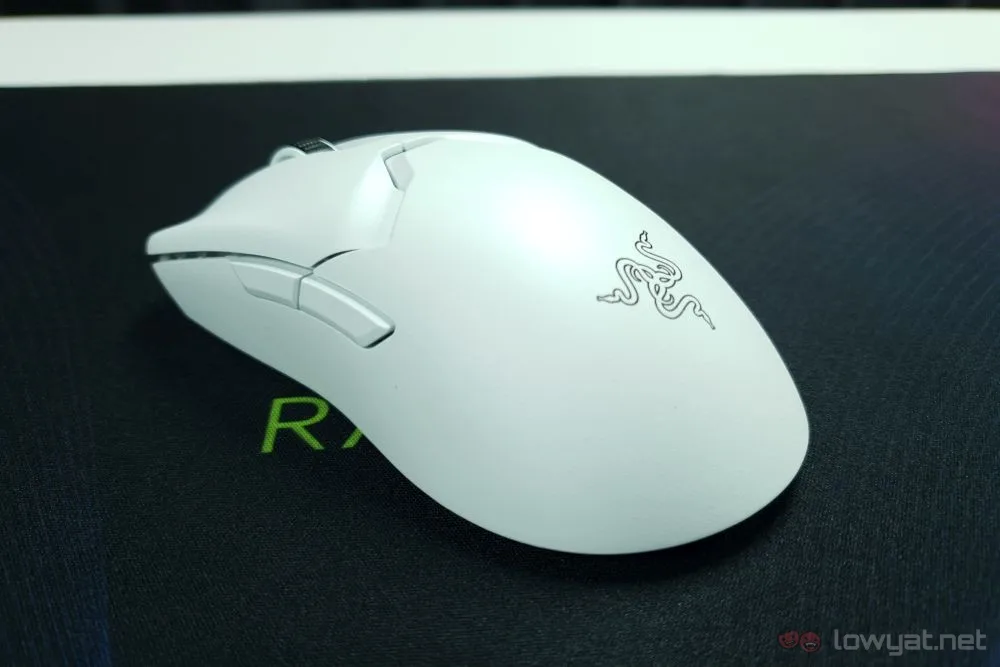 Razer Viper V2 Pro back