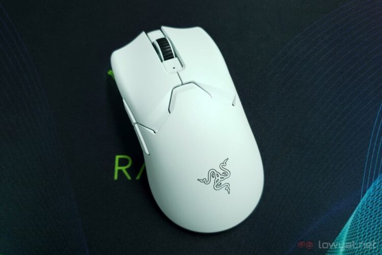 Razer Viper V2 Pro top