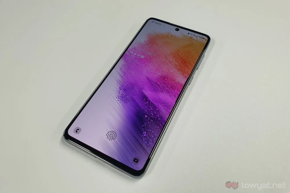 Samsung Galaxy A73 front