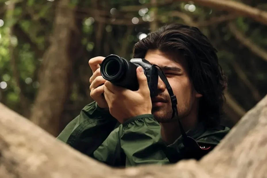 canon eos r7 r10 launch aps-c