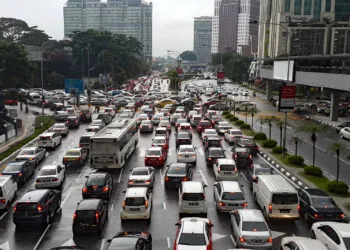 klang valley traffic congestion jams ban dbkl kl kuala lumpur peak hours