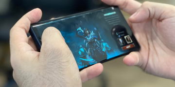 Diablo Immortal Unplayable Exynos Samsung Phones Launch Blizzard