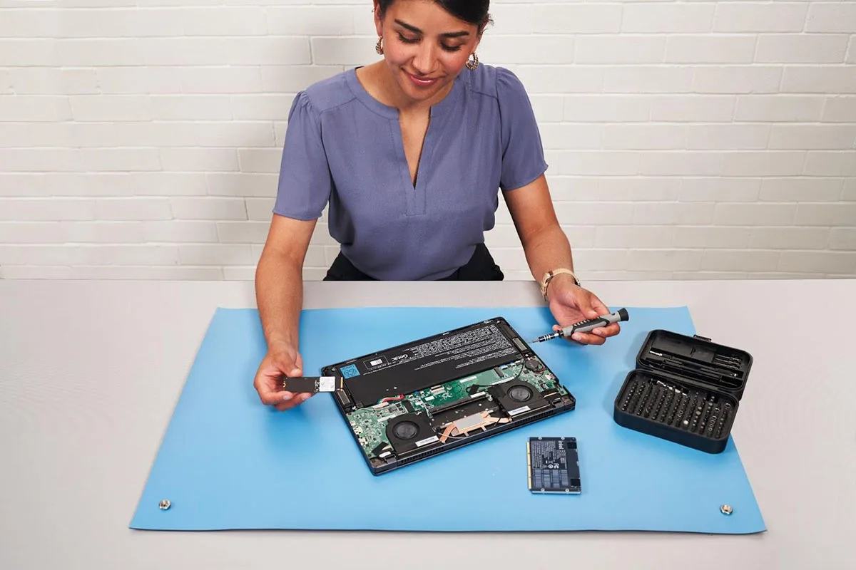 Intel NUC P14E