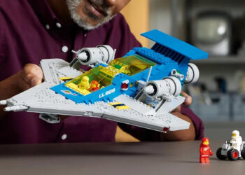 LEGO Galaxy Explorer remaster Lion Knights' Castle