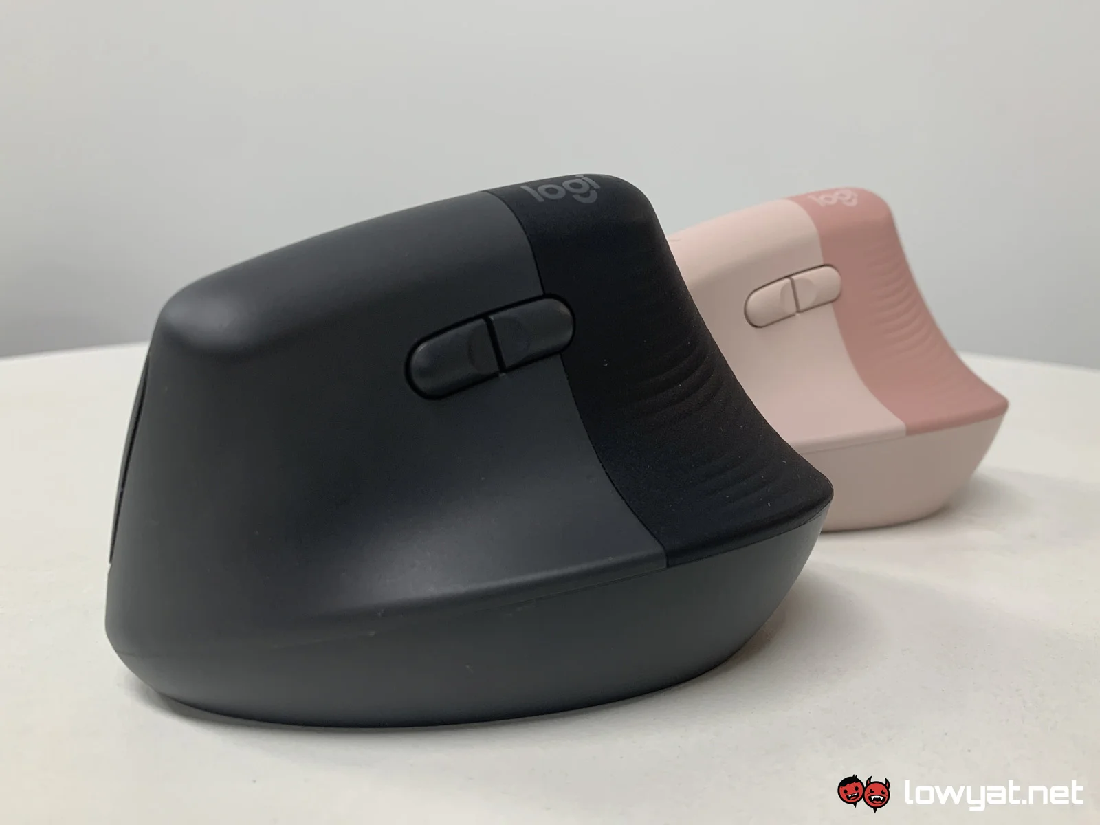 Logitech Lift Mouse Lightning Review: Not Essential, But Still Comfortable  