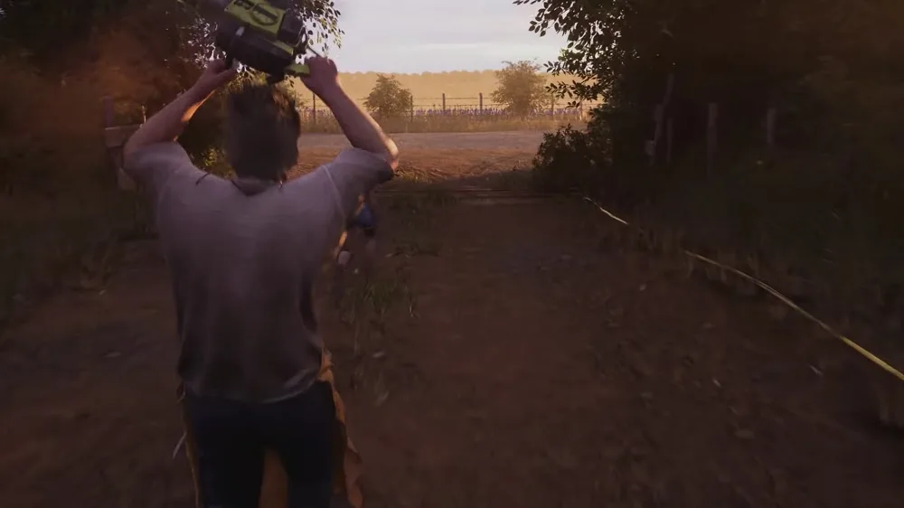 Texas Chainsaw Massacre Leatherface chase
