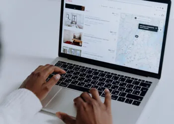 airbnb permanently bans parties