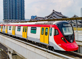 rapid kl mrt train merdeka my50