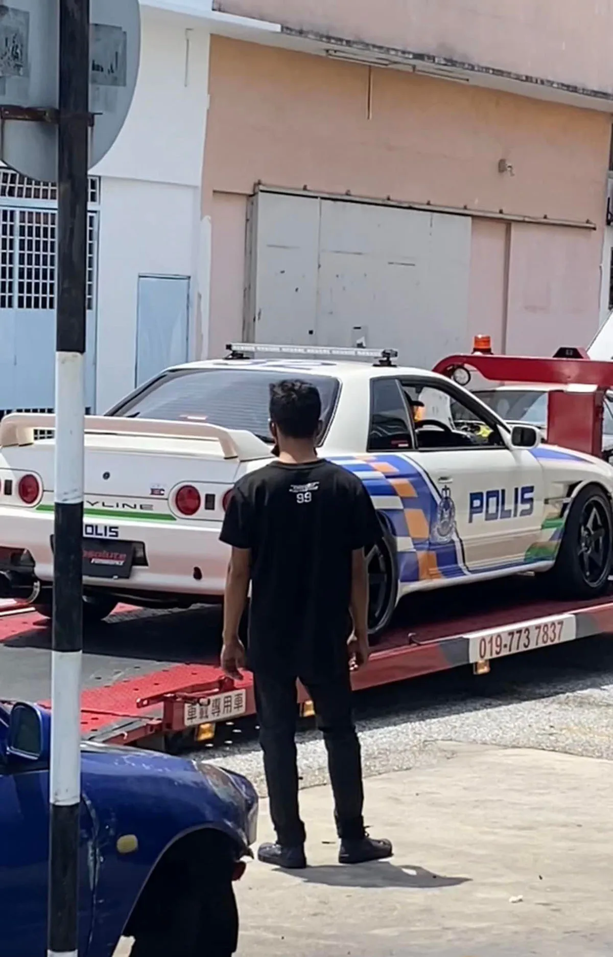 Police Seizes Skyline R32 Patrol Car Livery