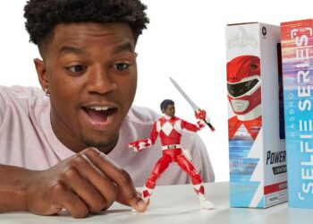 hasbro selfie series action figures