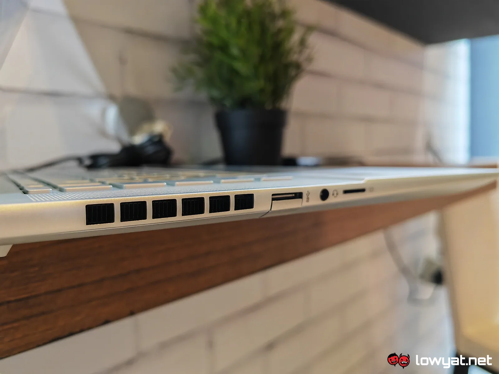 hp envy 16