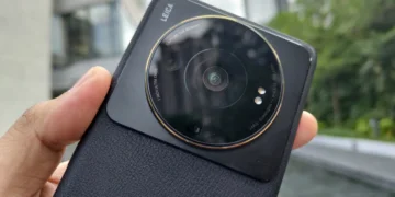 Xiaomi 12S Ultra Leica camera hands on