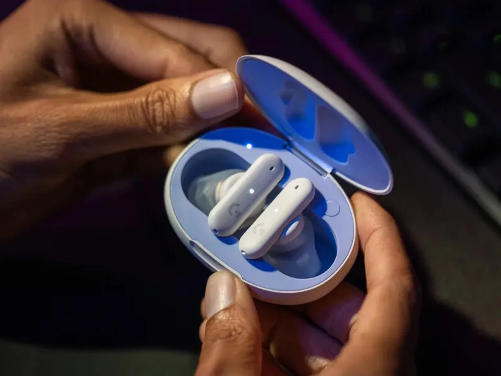 logitech g fits earbuds