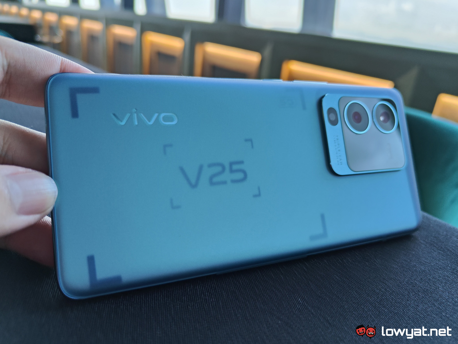 vivo v25 pro