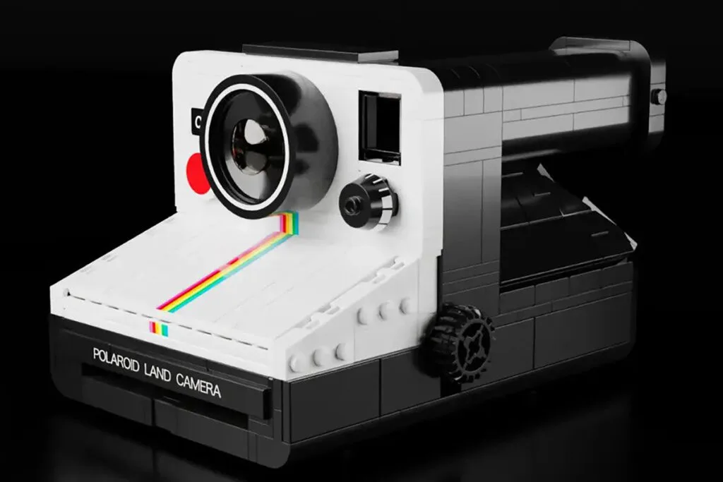 LEGO Polaroid Onestep SX-70 replica
