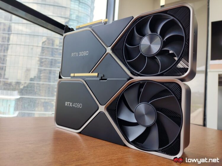 NVIDIA GeForce RTX 3090 FE (top) and the RTX 4090 (bottom).