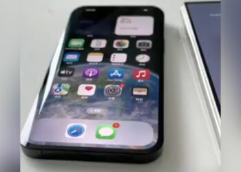 Apple iPhone 14 Pro Max curved screen display conversion