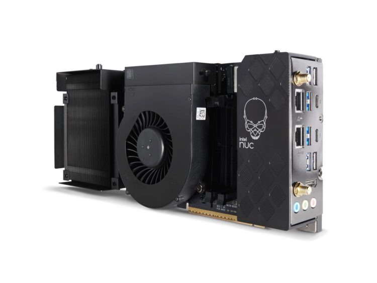 Intel unveils the Intel® NUC 13 Extreme Kit (code-named Raptor Canyon) and Intel NUC 13 Extreme Compute Element. The modular Intel NUC 13 Extreme Compute Element features unlocked 13th Gen Intel® Core™ processors (Credit: Intel Corporation)