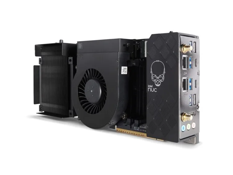 Intel unveils the Intel® NUC 13 Extreme Kit (code-named Raptor Canyon) and Intel NUC 13 Extreme Compute Element. The modular Intel NUC 13 Extreme Compute Element features unlocked 13th Gen Intel® Core™ processors (Credit: Intel Corporation)