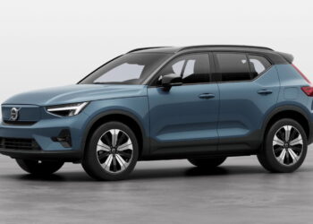 Volvo XC40 Pure Electric 2023