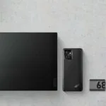 ThinkPhone by Motorola w ThinkPad