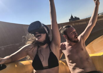 Splash VR Water Slide Polin Polymorph