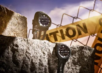 garmin instinct crossover smartwatch