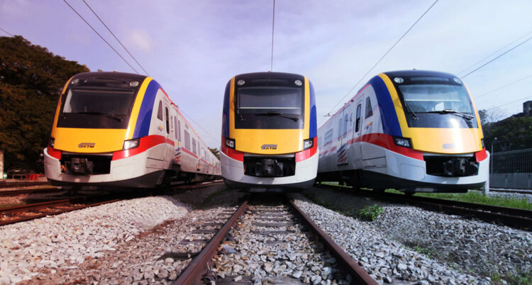 ktmb komuter train flysiswa