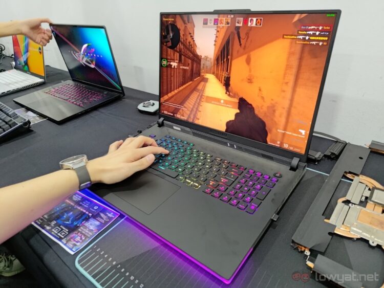 ASUS ROG Strix Scar G18 Hands On: New Age Gaming Desktop Replacement ...