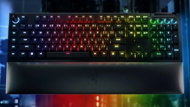 Razer BlackWidow V4 Pro