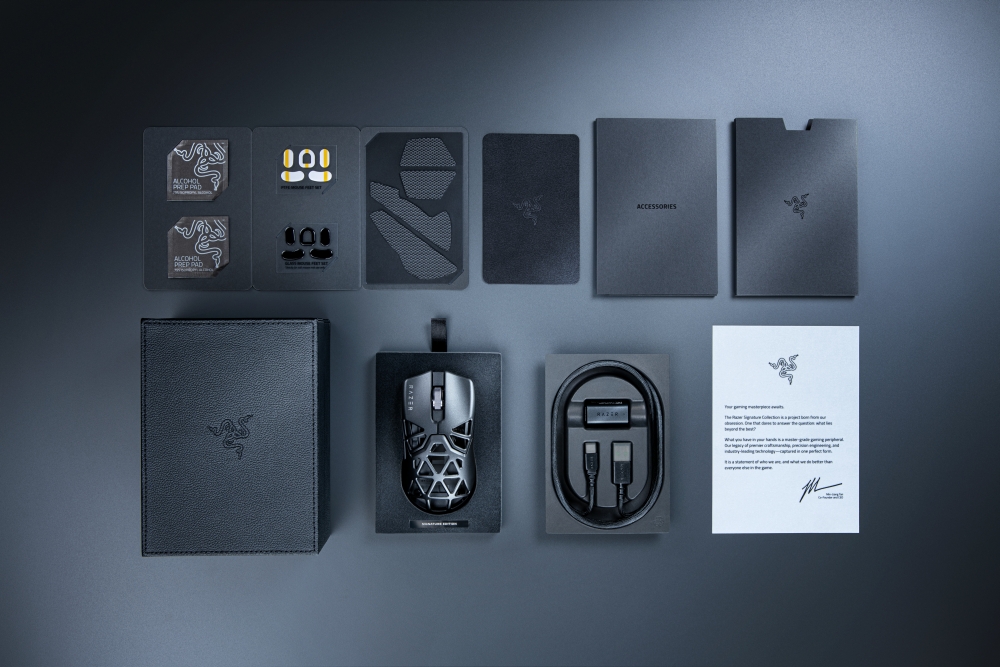 Razer Viper Mini Signature Edition contents