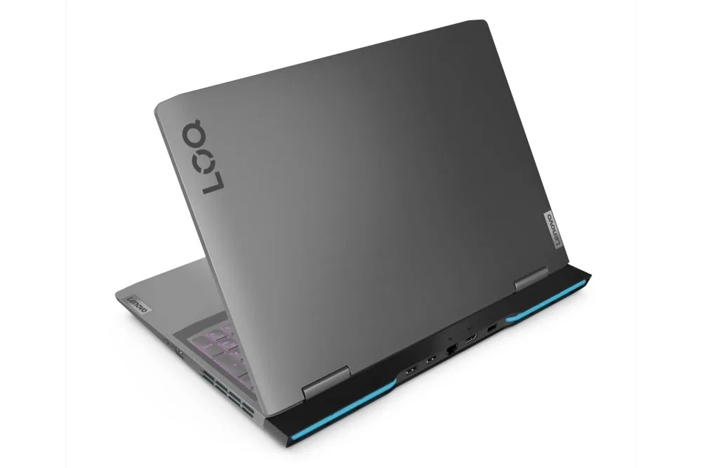 Lenovo LOQ 16IRH8 Rear