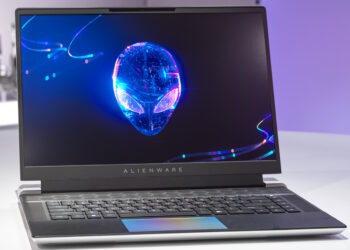 Alienware x16
