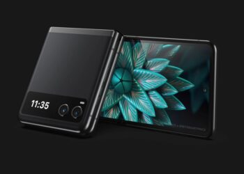 Motorola Razr 2023 render