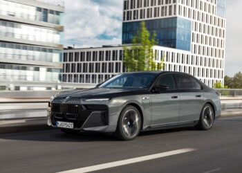 BMW 750e xDrive M Sport
