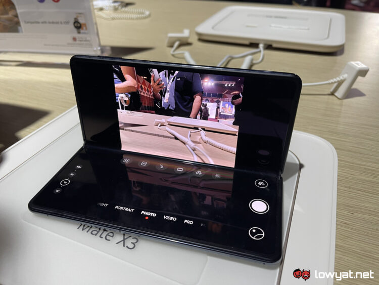 Huawei Mate X3