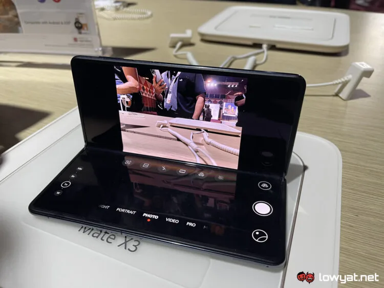 Huawei Mate X3