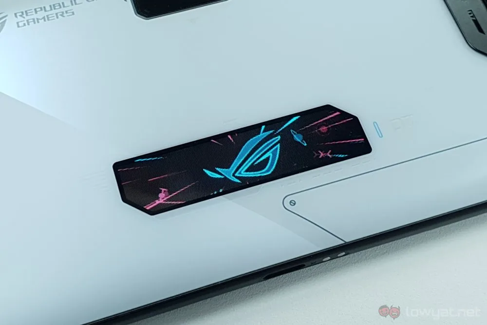 ASUS ROG Phone 7 Ultimate ROG Vision