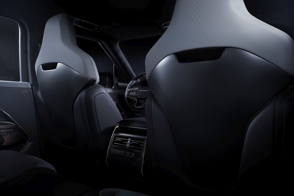 Range Rover SUBPAC speaker seat back