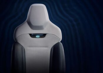 Range Rover SUBPAC speaker seat front