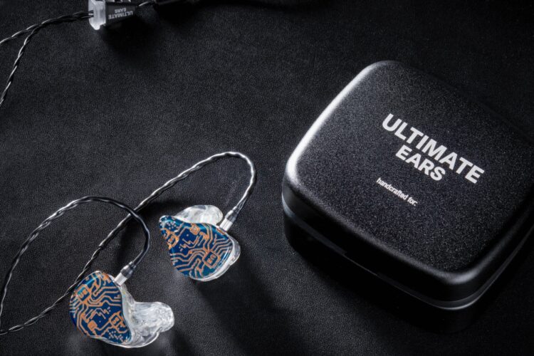 UE Premier with case