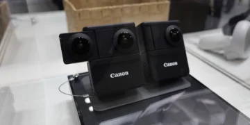 canon hybrid 360-degree VR camera prototype japan