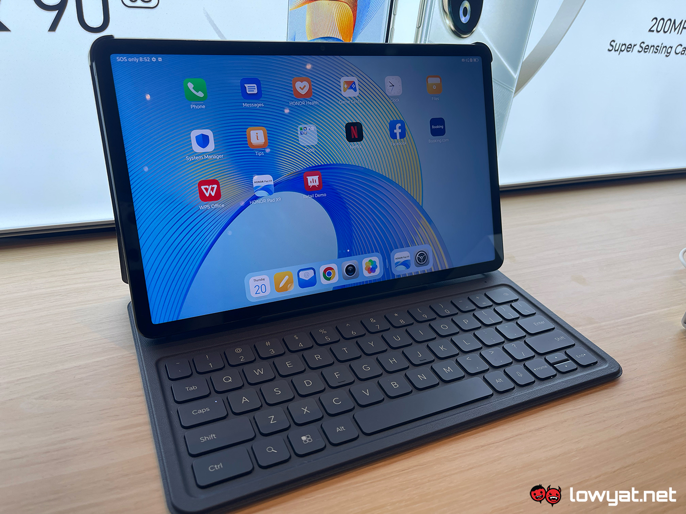 Honor Pad X9 hands on: An affordable tablet with entertainment at