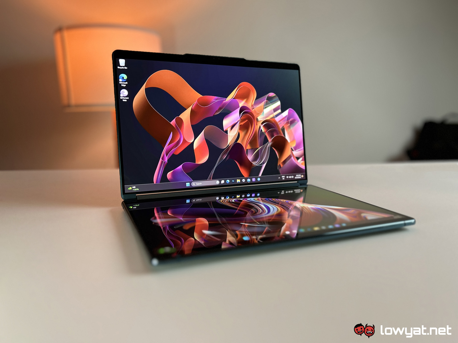 Lenovo Yoga Book 9i