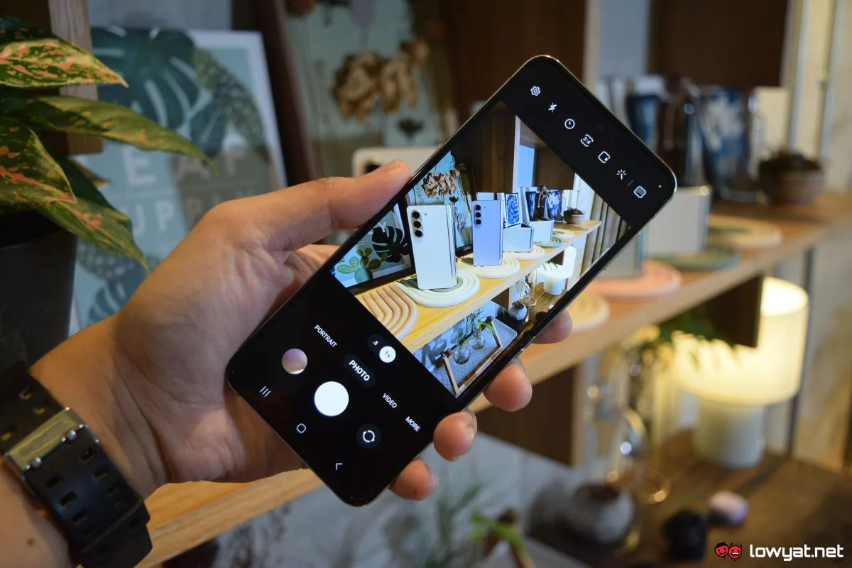 Samsung Galaxy Z Flip5 Review
